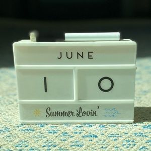 Decorative Lit Calendar